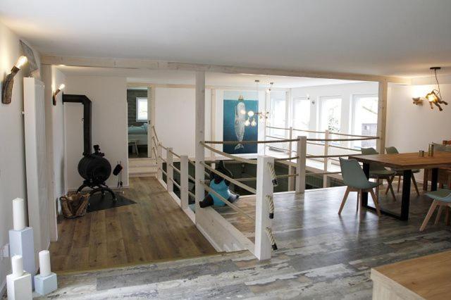 Inn66 Poolhaus Sundern Esterno foto